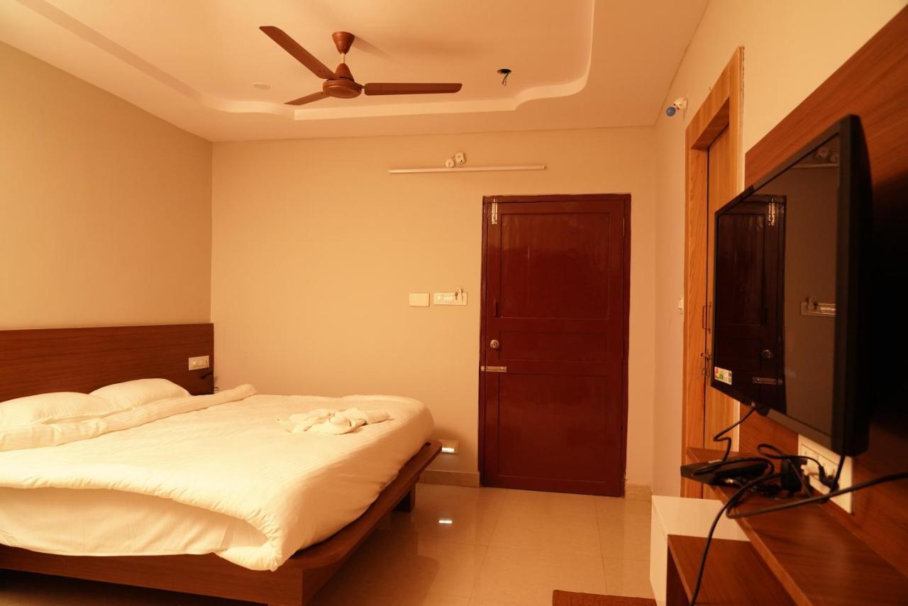 Swagath Residency Kākināda المظهر الخارجي الصورة